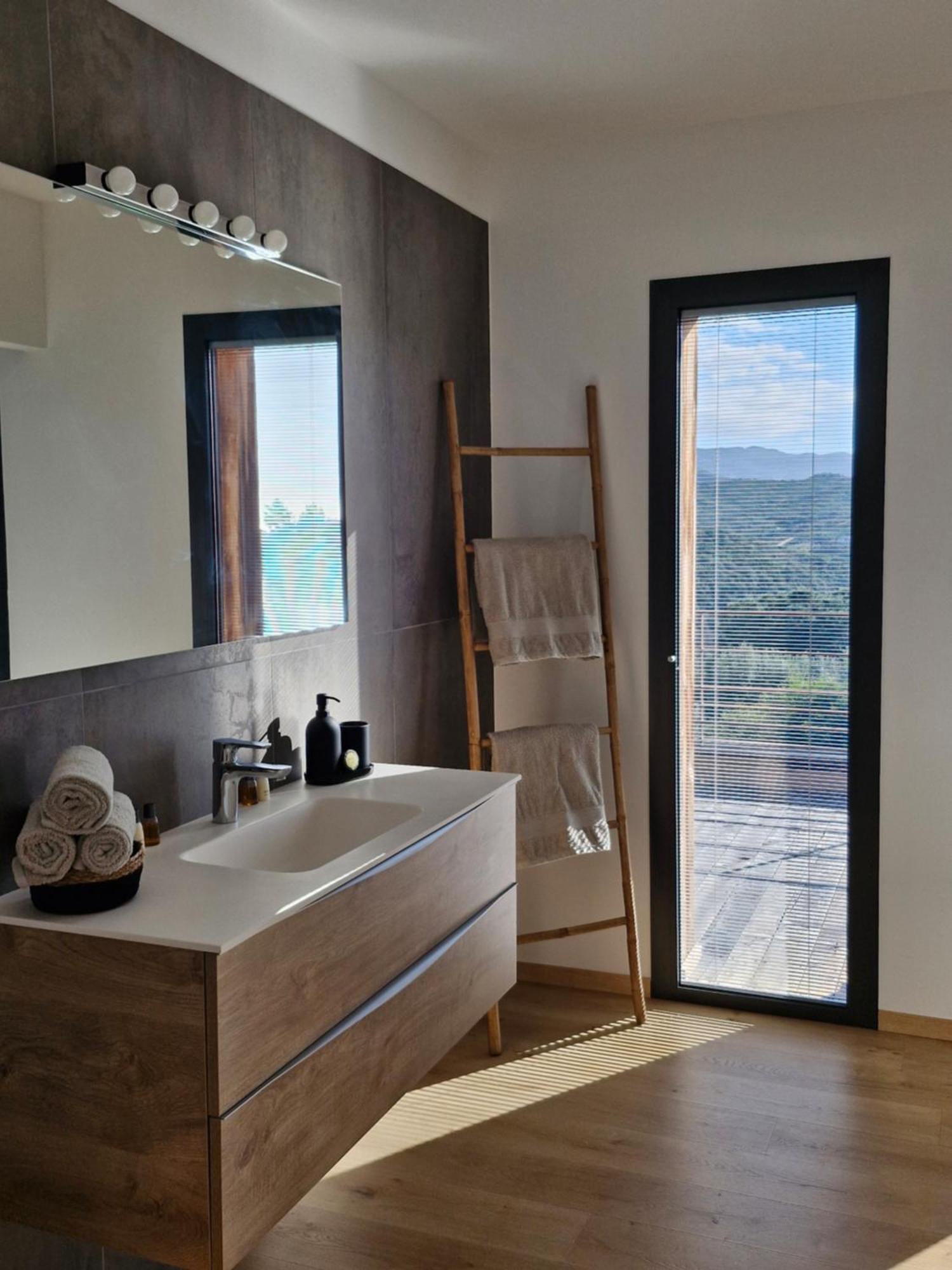 Nouveaute! Magnifique Villa A 2 Minutes Des Plus Belles Plages De La Rive Sud Porticcio  Extérieur photo